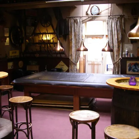 Terminus/folk Pub 's-Hertogenbosch (Den Bosch)