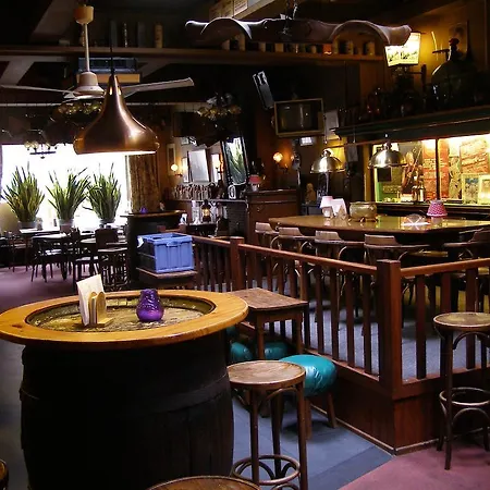 Hotel Terminus/folk Pub